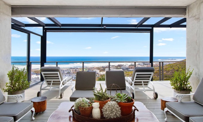 Yzerfontein House | Atlantic Views - Three Bedroom House, Sleeps 7