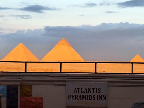 Pyramids Gardens Bed & Breakfast | Atlantis Pyramids Inn New