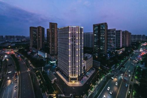 Xiaoshan Hotel | Atour Hotel Hangzhou Qianjiang Century City International Expo Center