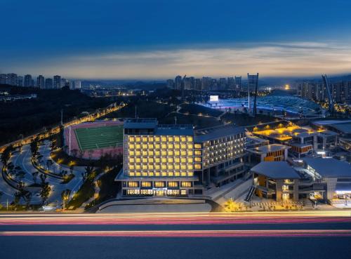 Hechuan Hotel | Atour Light Hotel Chongqing Hechuan Sports Center