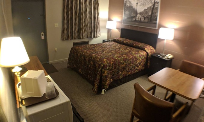Attica Hotel | Attican Motel