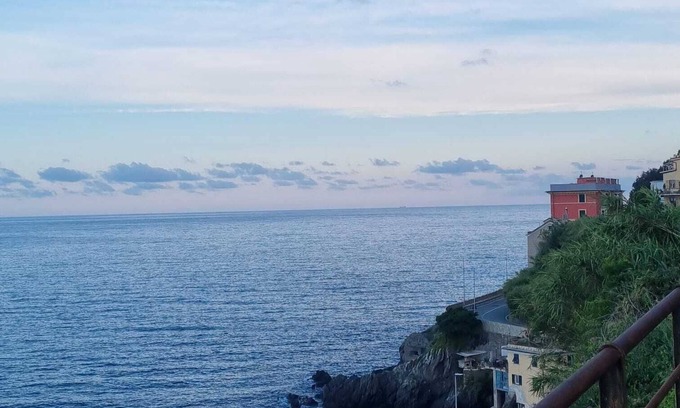 Voltri House | Attico Vista Mare a 100 Metri Dalla Spiaggia
