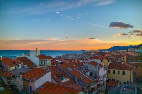 Loano Apartment | Attico43 Openspace Fronte Mare