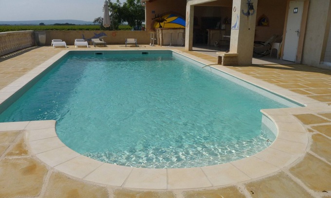 Rasteau Villa | Attractive villa in Provence in the heart of the Côtes du Rhône vineyards 52 M2