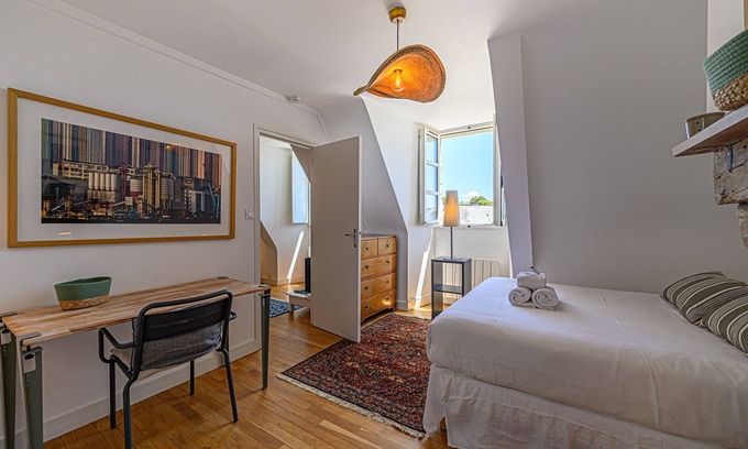 Vannes Apartment | Au coeur des Remparts - Bel appt coeur de Vannes