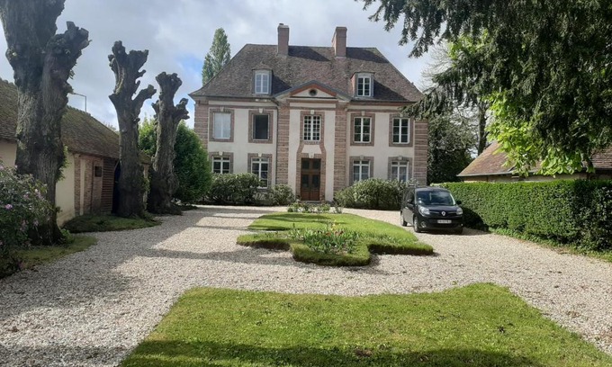 La Barre-en-Ouche Bed & Breakfast | AU MANOIR DE LA BARRE