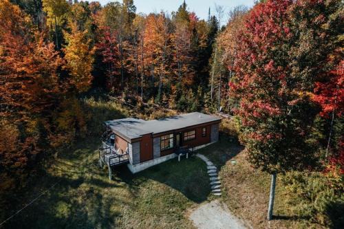 Sainte-Beatrix Ski Chalet | Au Petit Ruisseau -Rest & Enjoy