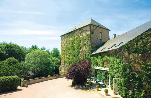 Lapalisse Hotel | Auberge Du Moulin Marin