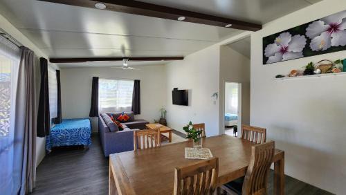 Aitutaki House | Aumaru Holiday Home