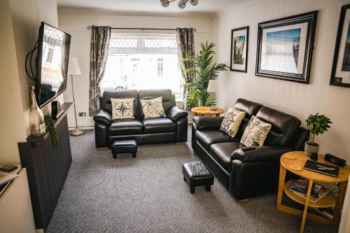 Belfast Apartment | Aunt Mary's