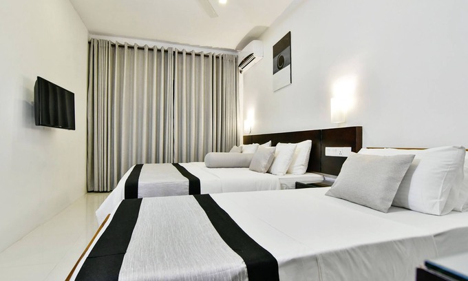 Kandy House | Aur Blanc