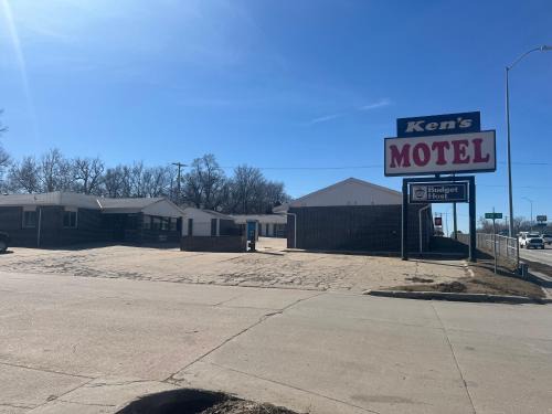 Hamilton County Hotel | Aurora Inn