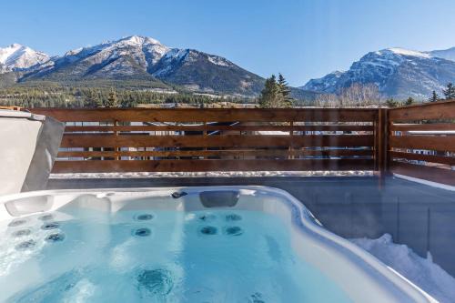 Teepee Town House | Aurora Lights - Luxe Townhouse Private Hot Tub