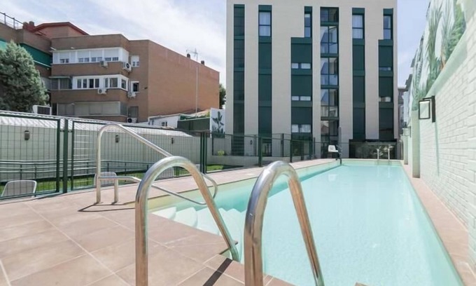 Carabanchel Apartment | Aurora Stays by Charming, Cozy apartment with patio and parking