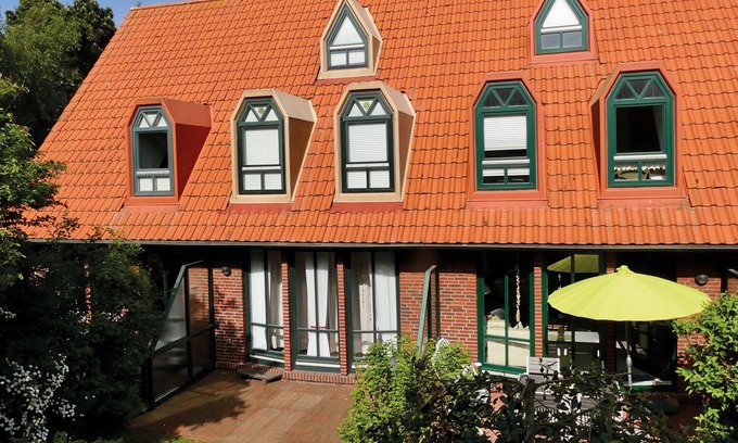Spiekeroog House | Austernfischer I/No. 1 - Holiday residence on the green island of Spiekeroog