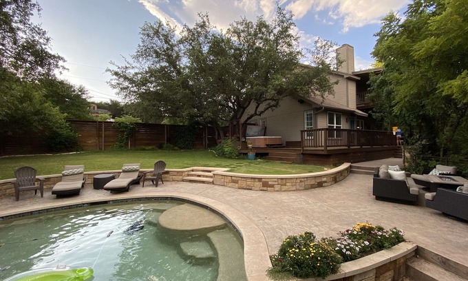 Austin House | Austin Lake Hills retreat, private pool/hot tub/outdoor kitchen