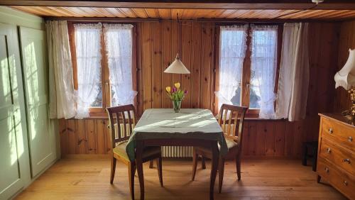 Wattenwil Bed & Breakfast | Auszeit