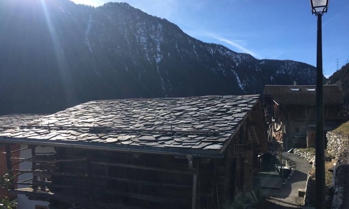 Le Tretien Ski Chalet | Authentic chalet