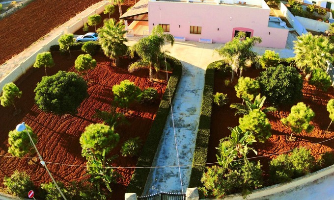 Posto Rosso Villa | AUTHENTIC MEDITERRANEAN VILLA 100 M. FROM THE IONIAN SEA NEAR GALLIPOLI & LEUCA
