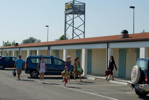 Borgo Montone Hotel | Autohotel Ravenna