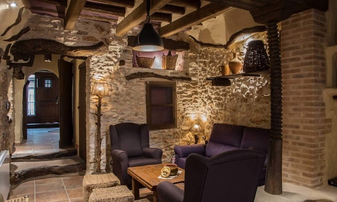 San Jorge Cottage | Autumn offer. Tranquility between the sea and the mountain