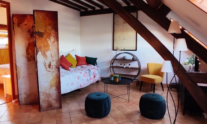 Pouilly-sur-Loire Apartment | Aux Nids d'Hirondelles