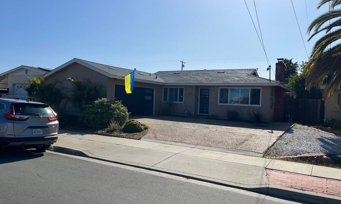 Clairemont House | Available Jun-Oct, Fully Furnished 3-bdrm/2-bath home in great location