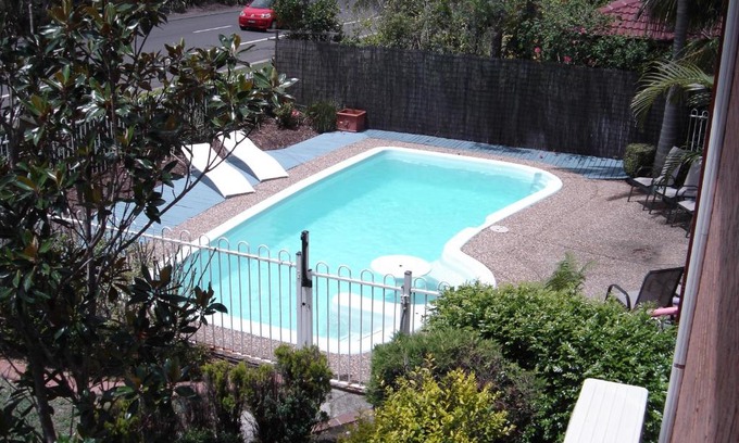 Bomaderry Hotel | Avaleen Lodge Motor Inn