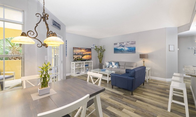 Clearwater Condo | AVALON RESORT, LUXURY CUSTOM 2/2 BEACH THEMED CONDO, HEATED POOL, CLOSE TO BEACH