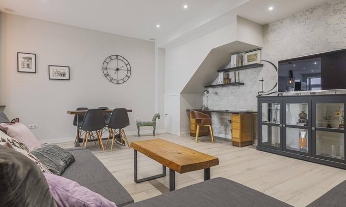 Santa Catalina Apartment | Avant-garde minimalism with high quality 1 BED - WIFI - parking