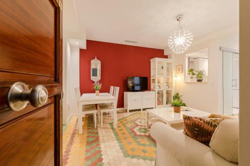 San Vicente Apartment | Avanti Museo, con mucho encanto!
