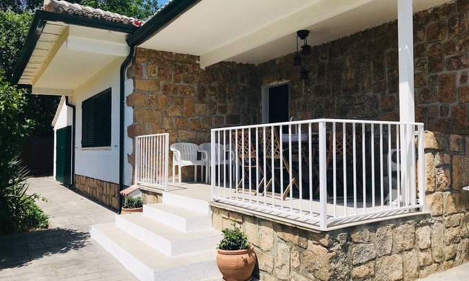 Navahondilla House | Avellaneda Farm