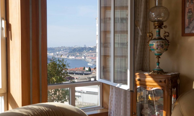 Vila Nova de Gaia Apartment | Avenida Apartment by MP