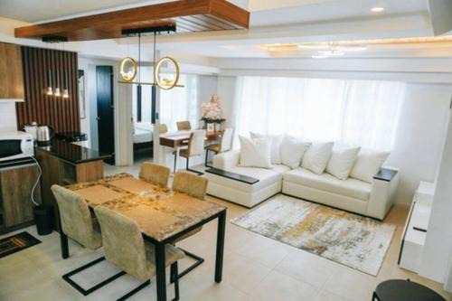 Mandurriao Apartment | Avida Prime Suite with 3Bededrooms 35