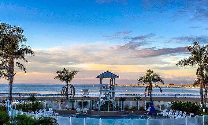 Avila Beach Hotel | Avila Lighthouse Suites