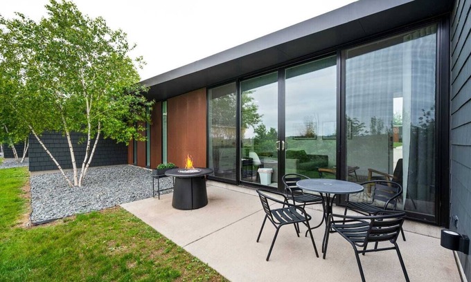 Egg Harbor Apartment | Award Winning Contemporary Flat - Walk to Downtown Egg Harbor - Flats on Church Street #101