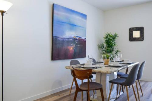 Golden Glades Apartment | Awesome 3BR Townhouse 15minutes from the Beach