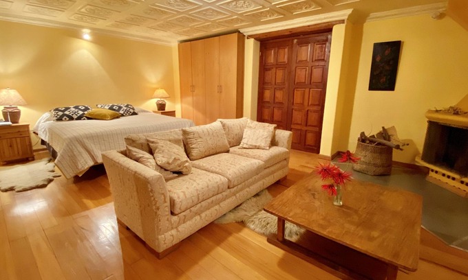 Valle de Los Chillos Villa | AWESOME COUNTRY VILLA LA SOLANA IN METRO QUITO