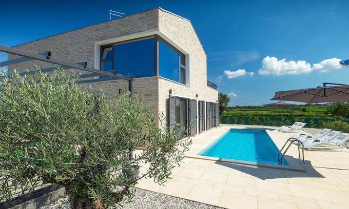 Nova Vas House | Awesome home in Novigrad