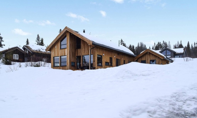 Rauland House | Awesome home in Rauland with sauna