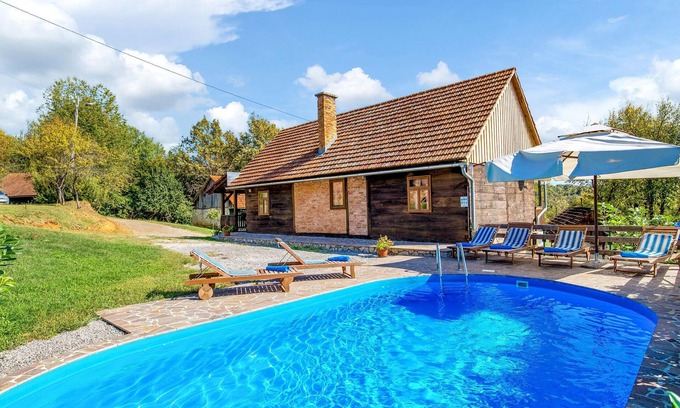 Ribnik House | Awesome home in Ribnik