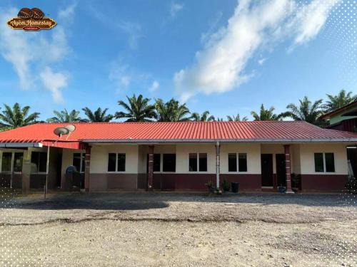 Parit Raja House | Ayem Homestay UTHM