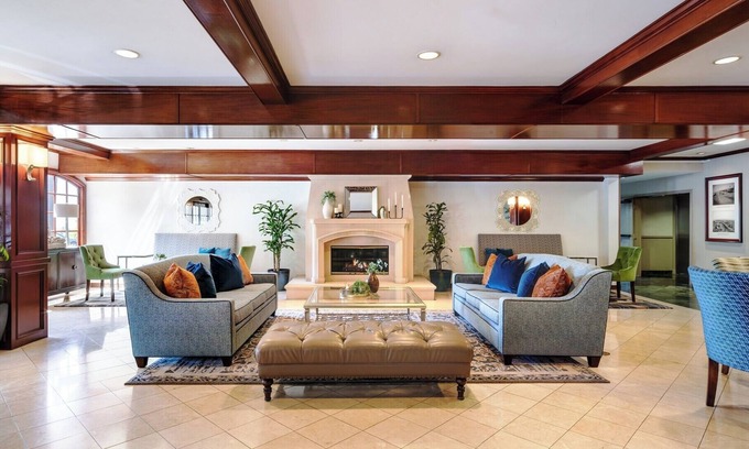 Valle Lindo Hotel | Ayres Suites Diamond Bar