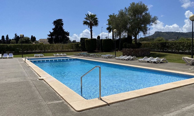 Cala Bona Apartment | Azalea Apt Cala Bona-2bdr-2bth-AC-Swimmingpool-Private Sunbeds-nr Beaches-Wifi