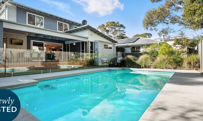 Callala Beach House | Azure House - freedom beckons just 300m from Callala Beach at Jervis Bay