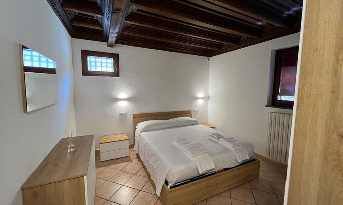 Ferrara Historic Centre Apartment | B&B Ca' Cammello