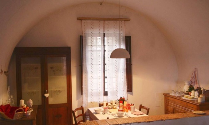 Lorenzana Bed & Breakfast | B&B Casa Divina - PISA -TOSCANY - NATURE YOGA Plant based - GENTLE ROOM