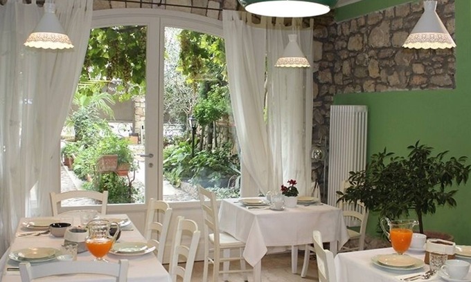 Valgatara Bed & Breakfast | B&B Corte Tre Vigne