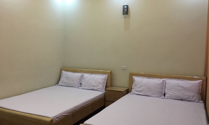 Bai Chay Bed & Breakfast | B&B, Free Wifi, near by Sunworld Park
