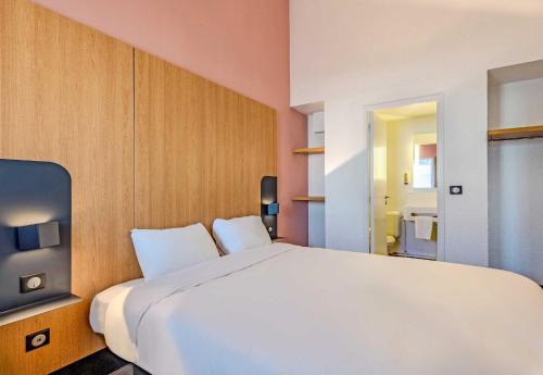 Gouesnou Hotel | B&B HOTEL Brest Kergaradec Aéroport